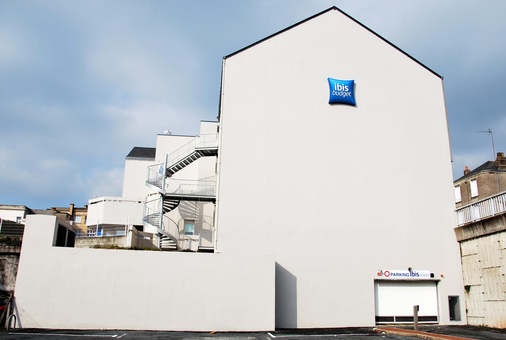 Ibis Budget Cholet Centre Экстерьер фото